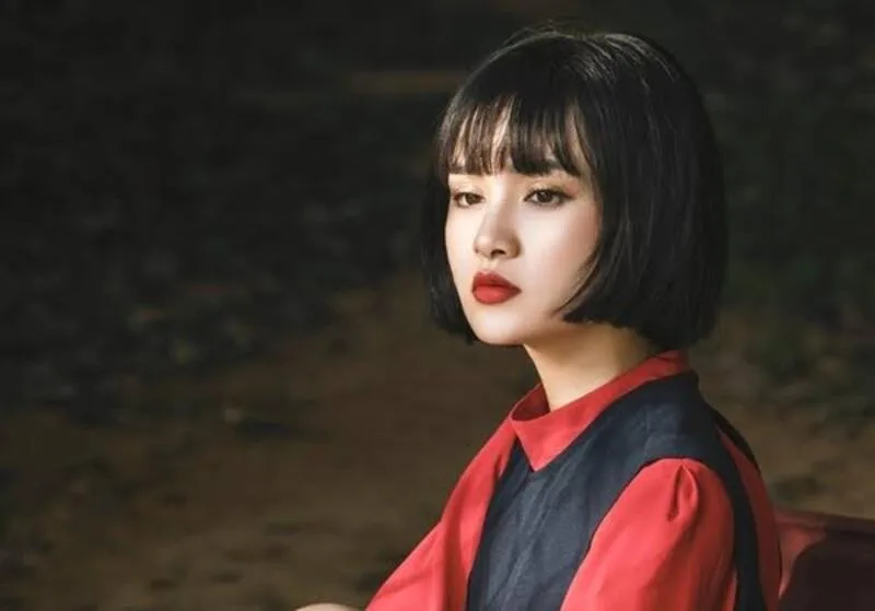 Tuổi thật của Hiền Hồ được quan tâm vì cô nổi tiếng từ sớm và từng có nhiều dấu ấn trong Vpop.